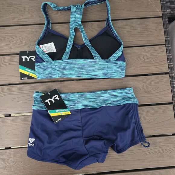 TYR Durafast Womens Green Sonoma V-neck Open Back & Boyshorts Size XS New - Picture 2 of 4